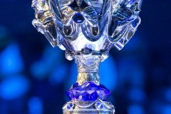 国际天后加盟？邓紫棋或献唱英雄联盟S15主题曲，高音唱功遭质疑？