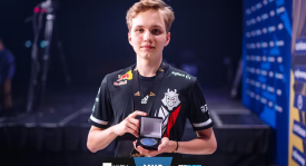 零信息阵容！KC芮娜+菲尼克斯组合打出奇效！